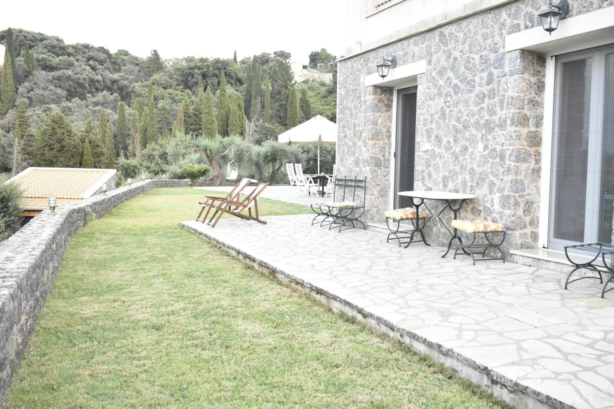Corfu View Deluxe Villa Perama  Exterior photo